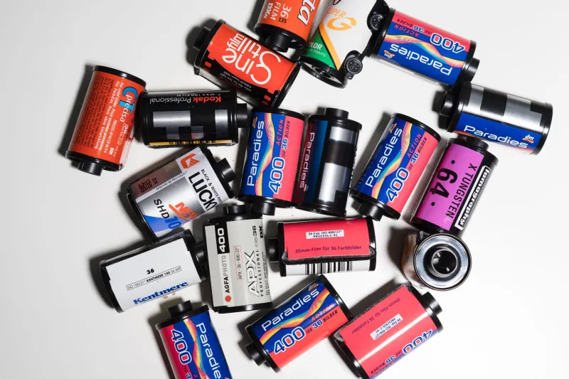 The Expired Film Hunters: Chasing Color Chaos in Forgotten Stock