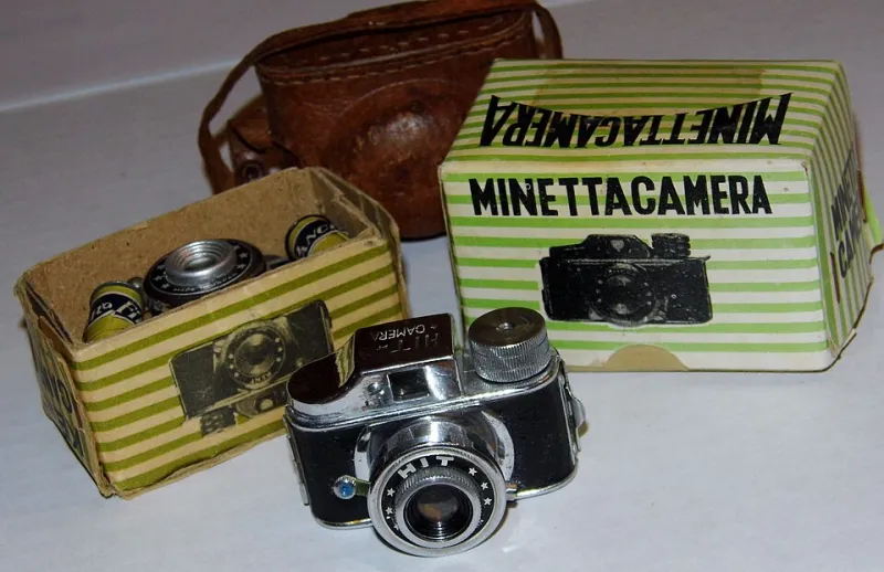 Score Big, Not Burned: The Smart Shooter's Playbook for Hunting Used Film Cameras